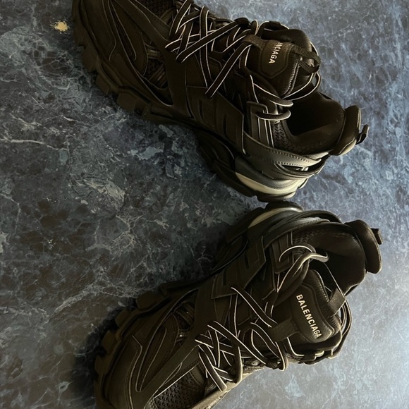 Balenciaga track runners. They are worn but still in good condition - Picture 1 of 3